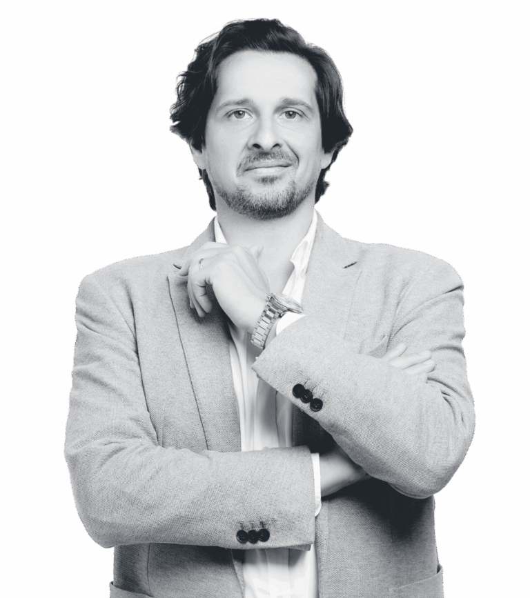 MAURO COMOLI